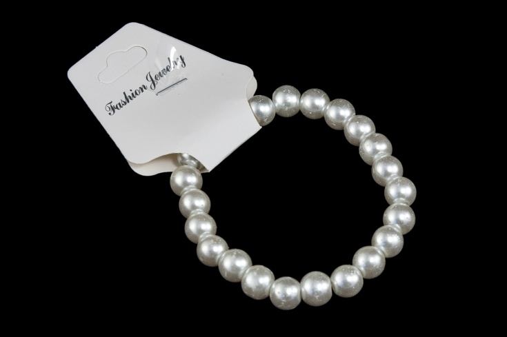 Perłowa bransoletka