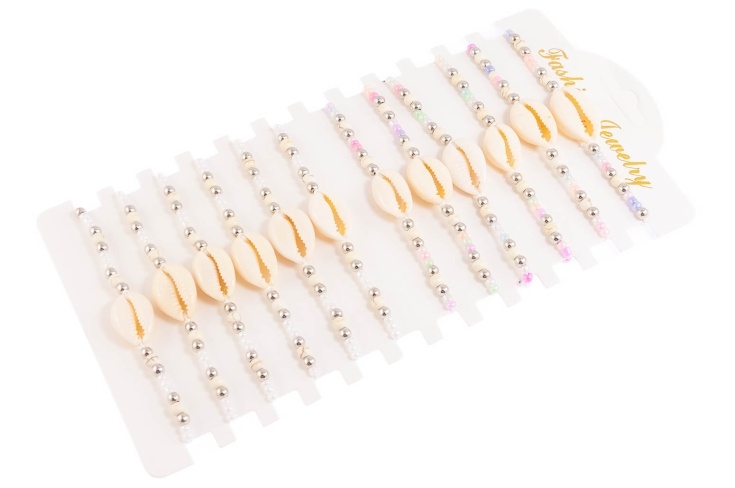 Bransoletki z muszelkami